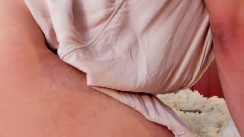 YOURBOYNEXTDOOR online show from December 3, 12:38 pm