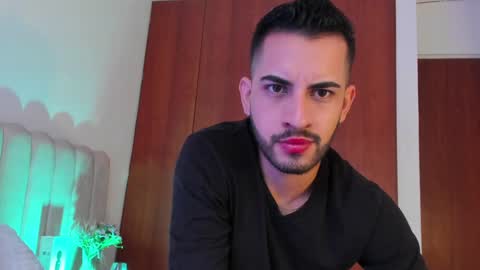 YOURBOYNEXTDOOR online show from December 30, 12:20 pm