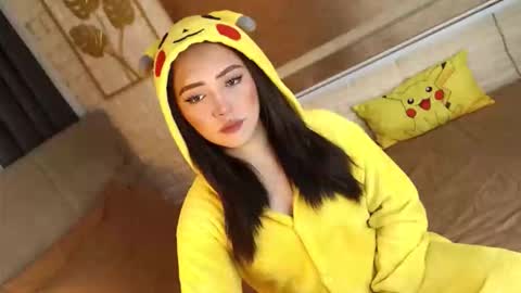 Snapshot of yourdevilsweettsx chatting on September 13, 10:26 am JEN online show from September 13, 10:26 am