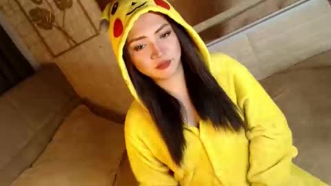 Snapshot of yourdevilsweettsx chatting on December 5, 2:36 pm JEN online show from December 5, 2:36 pm