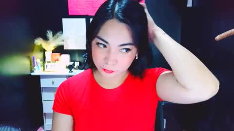 yourdirtygirl_lyla online show from January 11, 4:01 pm