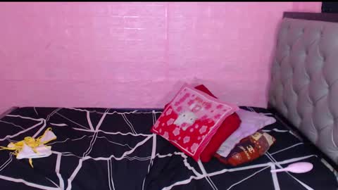 yourdreamisabell online show from December 23, 2:45 am
