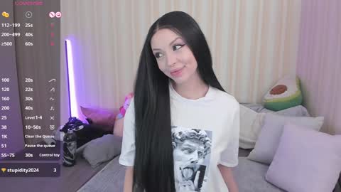 Mary online show from December 21, 9:55 am