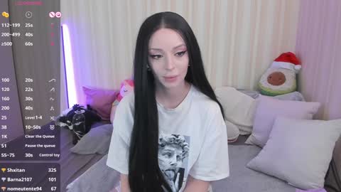 Mary online show from January 6, 11:40 am