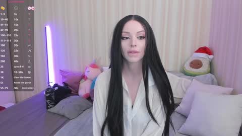 Mary online show from January 14, 11:10 am