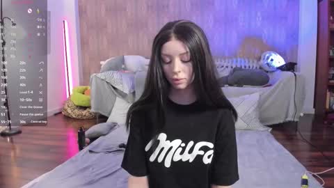 Mary online show from January 7, 11:01 am