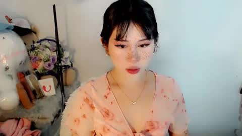 PrettyElla online show from November 15, 2:31 am