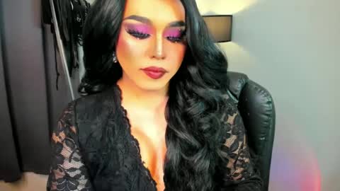 Snapshot of yourfiercemistress chatting on March 1, 9:51 am not into STINGY and CHEAP people online show from March 1, 9:51 am