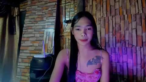 yourgirlandreaxxx online show from October 24, 12:12 pm