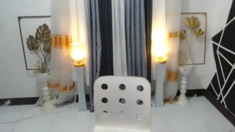 Goddess Yoshi online show from December 4, 5:27 am