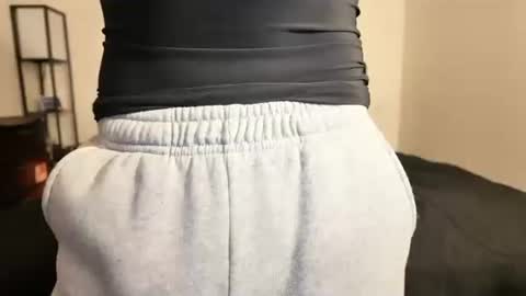 yourguuy21 online show from January 16, 12:36 am