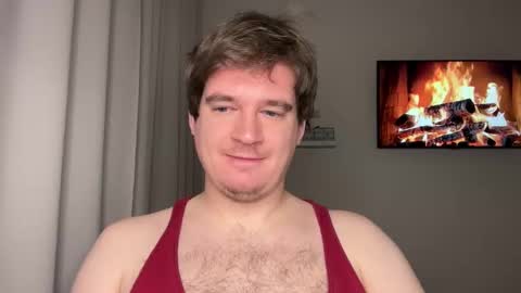 Snapshot of yourhairybuddy chatting on November 16, 8:14 pm Andrey online show from November 16, 8:14 pm