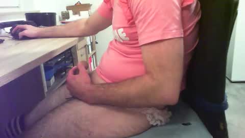 yourlildickgirl online show from September 13, 11:59 pm