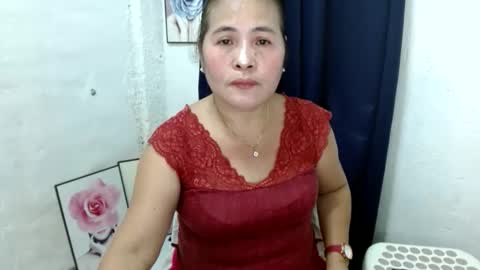 Snapshot of yourlove_regine chatting on October 23, 2:11 am Regine online show from October 23, 2:11 am