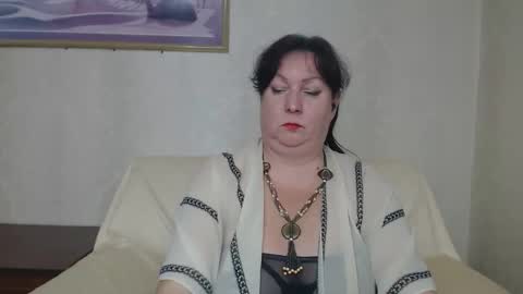 Snapshot of yourmilf4love chatting on December 5, 12:25 pm lANA online show from December 5, 12:25 pm