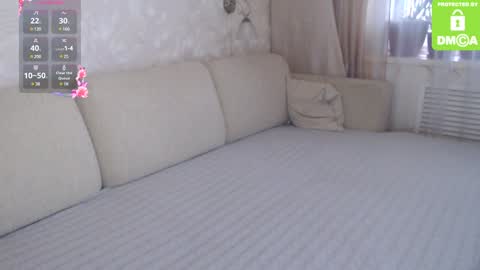 Snapshot of yourplanetoflove chatting on January 11, 10:51 am matypleazure online show from January 11, 10:51 am