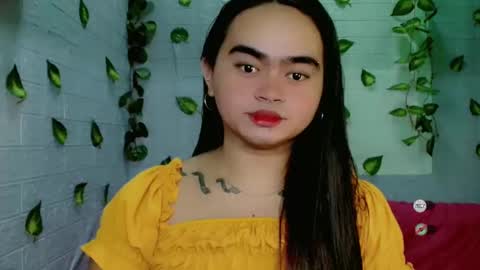 Snapshot of yourprincessthea chatting on March 11, 10:40 am yourprincessthea online show from March 11, 10:40 am