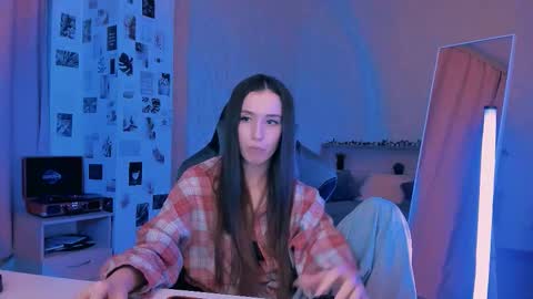 Snapshot of yourrdanceteacher chatting on October 2, 8:38 pm Eva online show from October 2, 8:38 pm