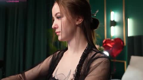 Snapshot of yours_fetish_mary chatting on February 10, 4:49 am yours fetish mary online show from February 10, 4:49 am