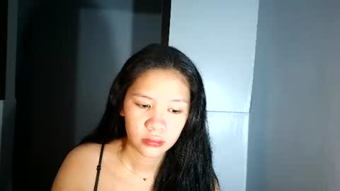 Snapshot of yoursexy_reb chatting on December 1, 1:10 am yoursexy_reb online show from December 1, 1:10 am