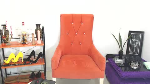 Snapshot of yoursignificantothersxx chatting on February 14, 5:41 am yoursignificantothersxx online show from February 14, 5:41 am