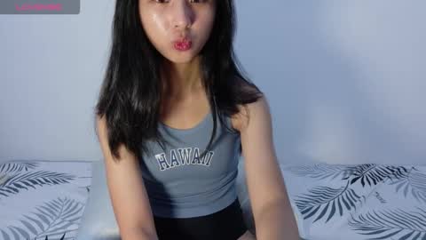 Snapshot of yoursweetestkiwi chatting on November 18, 12:09 pm Kiwi online show from November 18, 12:09 pm