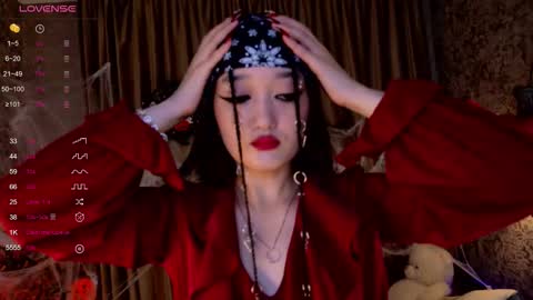 Snapshot of yoursweetsoul chatting on October 30, 3:30 am Bella online show from October 30, 3:30 am