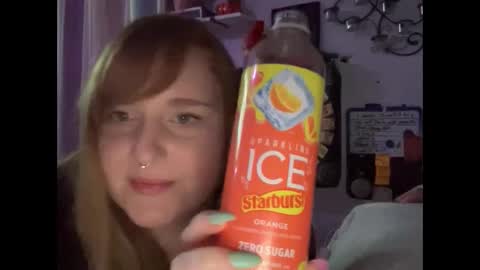 Snapshot of yourthickgingergoddess chatting on February 3, 1:09 am yourthickgingergoddess online show from February 3, 1:09 am