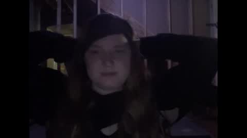 Snapshot of yourthickgingergoddess chatting on February 6, 5:09 pm yourthickgingergoddess online show from February 6, 5:09 pm