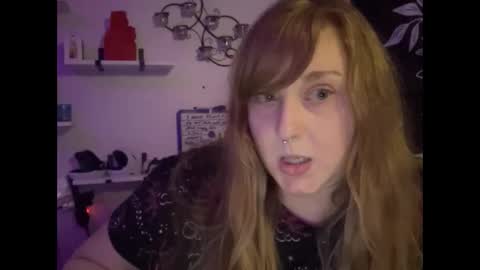 Snapshot of yourthickgingergoddess chatting on February 22, 8:53 pm yourthickgingergoddess online show from February 22, 8:53 pm