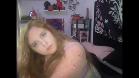 Snapshot of yourthickgingergoddess chatting on September 8, 6:51 pm yourthickgingergoddess online show from September 8, 6:51 pm