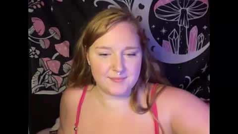 Snapshot of yourthickgingergoddess chatting on September 30, 2:49 am yourthickgingergoddess online show from September 30, 2:49 am