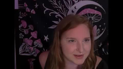Snapshot of yourthickgingergoddess chatting on October 6, 3:59 am yourthickgingergoddess online show from October 6, 3:59 am