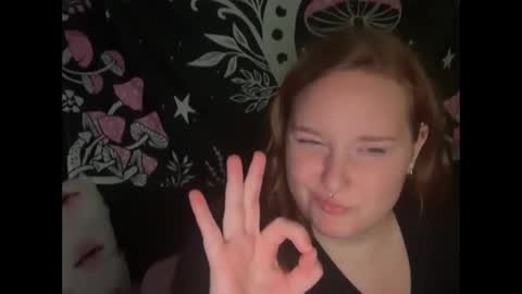 Snapshot of yourthickgingergoddess chatting on October 13, 2:55 am yourthickgingergoddess online show from October 13, 2:55 am