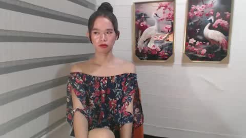 Snapshot of yourtinybunny chatting on February 18, 12:06 pm yourtinybunny online show from February 18, 12:06 pm