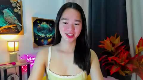 yourtinybunny online show from January 7, 11:12 am