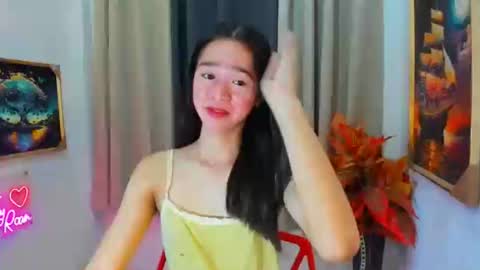 yourtinybunny online show from March 20, 11:26 am