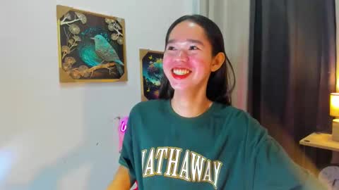 yourtinybunny online show from May 11, 3:18 pm