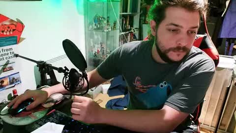 yourtom online show from October 5, 1:48 am