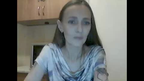 Snapshot of youur_light chatting on November 3, 6:09 pm Youur light online show from November 3, 6:09 pm