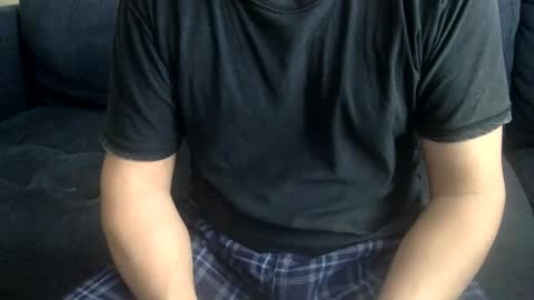 yque online show from February 22, 9:59 pm