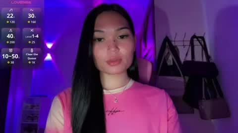 yrdrmgrl_jennie26 online show from February 21, 10:05 am