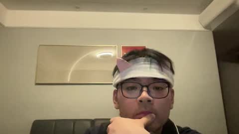 Albert Locko online show from February 7, 4:11 pm