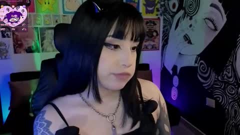    rawr   Anne Independent model      online show from October 7, 11:13 pm