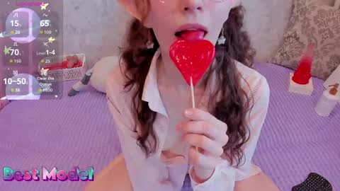 Yuki  online show from June 7, 4:49 am