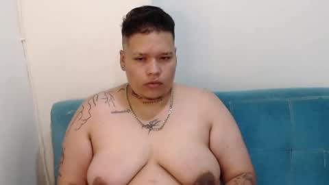 yul and val couple online show from October 20, 11:27 pm