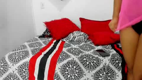 yuleimys_rosse online show from December 2, 12:16 am