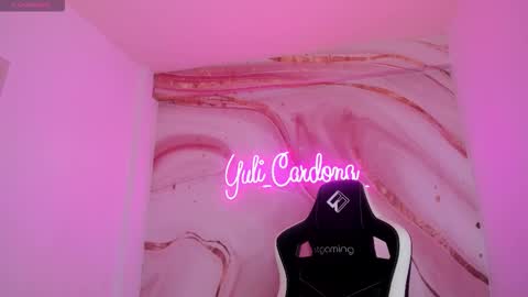 Snapshot of yuli_cardona_ chatting on November 24, 4:07 pm Yuliet online show from November 24, 4:07 pm