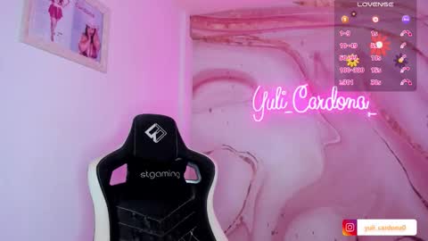 Yuliet online show from February 27, 5:35 pm