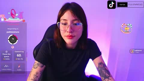 Yulienne online show from September 14, 3:05 am